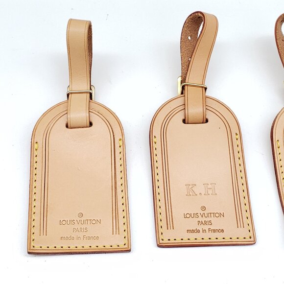 Authentic Louis Vuitton Tan Luggage / Name Tags With Initial T.T LC15-121025 - Picture 4 of 9